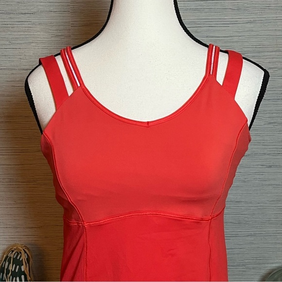 Lululemon Size 8 Happy Strappy Tank Orange Red Top Yoga Slim Fit Athleisure Bra - Picture 3 of 6